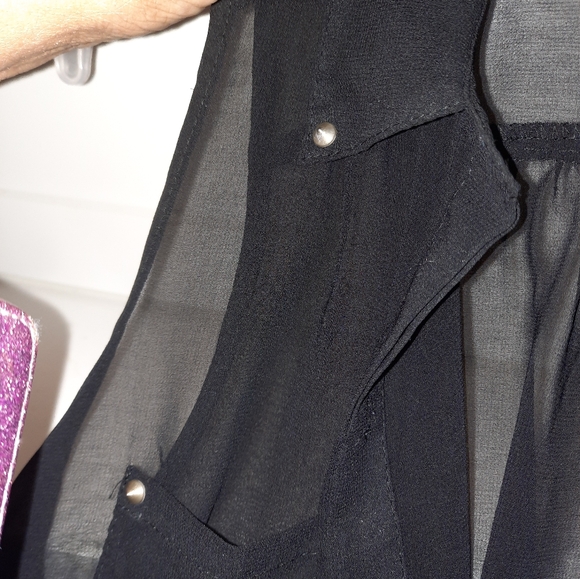 SeXXXy Naughty black see-thru sheer sleeveless hi-low blouse size medium button - Picture 4 of 8